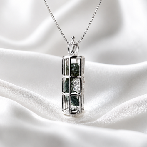 SILVER NECKLACE WITH SPIRIT STONES